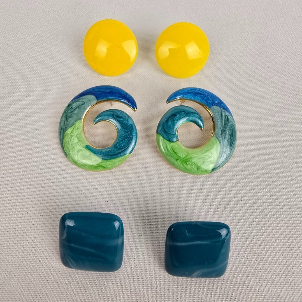 Vintage Yellow & Blue Pierced Earrings